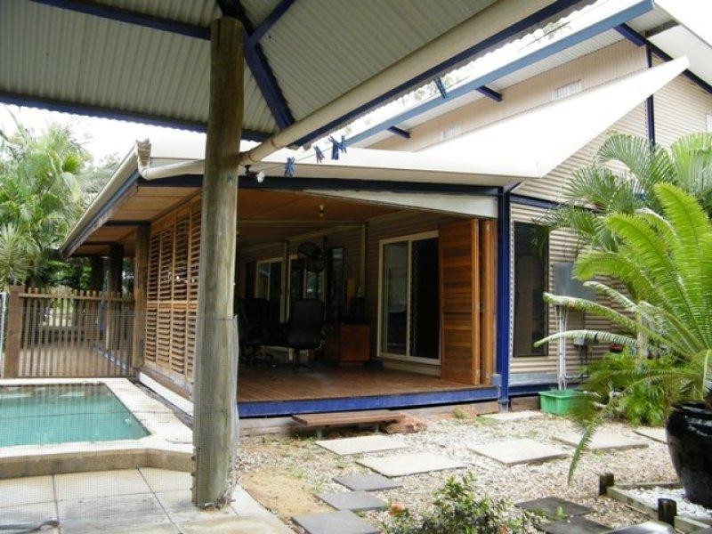 542 Cape Cleveland Road TOWNSVILLE,, Cape Cleveland QLD 4810