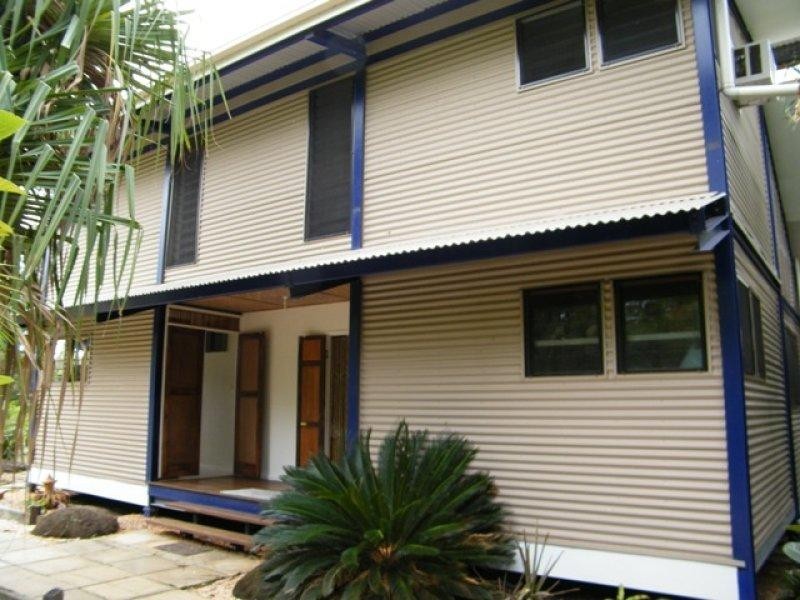 542 Cape Cleveland Road TOWNSVILLE,, Cape Cleveland QLD 4810