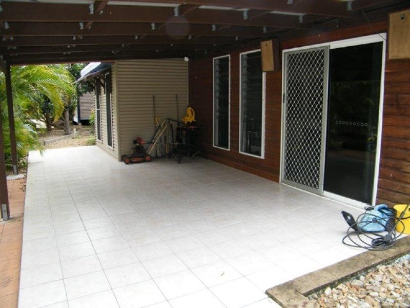 542 Cape Cleveland Road TOWNSVILLE,, Cape Cleveland QLD 4810