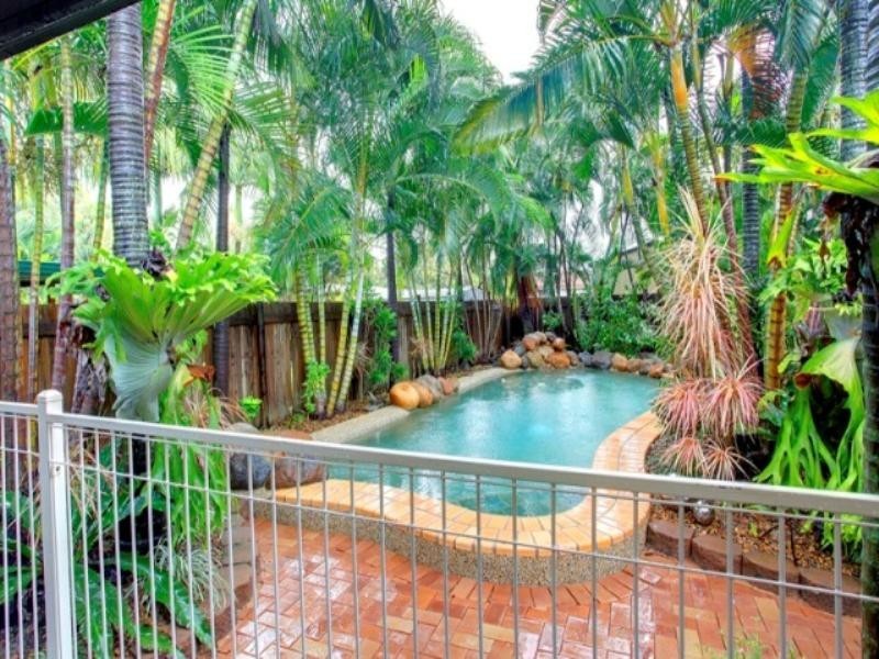 9 Garden Grove Crescent, Kirwan QLD 4817