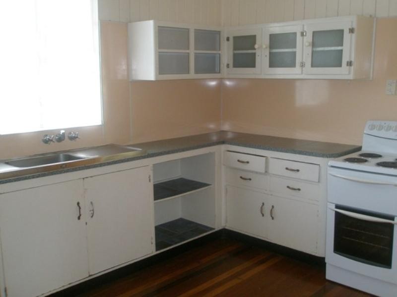 14 Haig Street, Pimlico QLD 4812