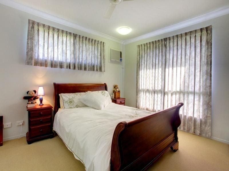 13 Summerlake Cct, FAIRFIELD WATERS, Idalia QLD 4811