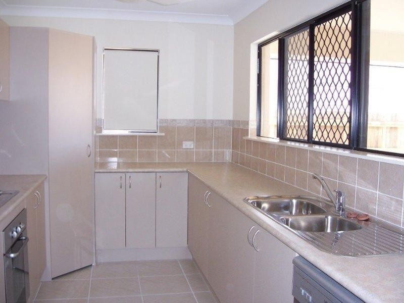 35 Waterlilly Circuit, Douglas QLD 4814