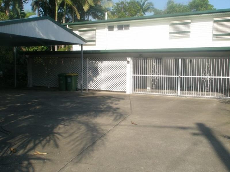 8 Mawai Street, Mysterton QLD 4812