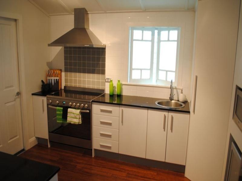 15 McPherson Street, Oonoonba QLD 4811