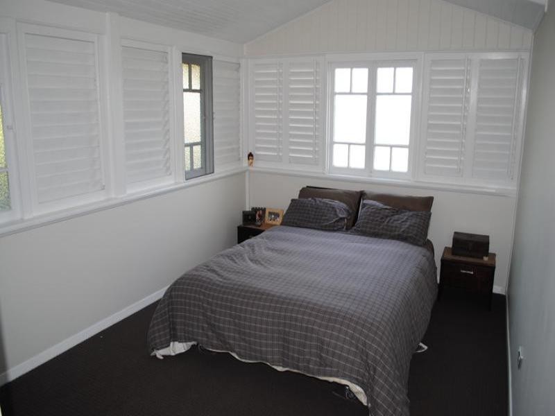 15 McPherson Street, Oonoonba QLD 4811