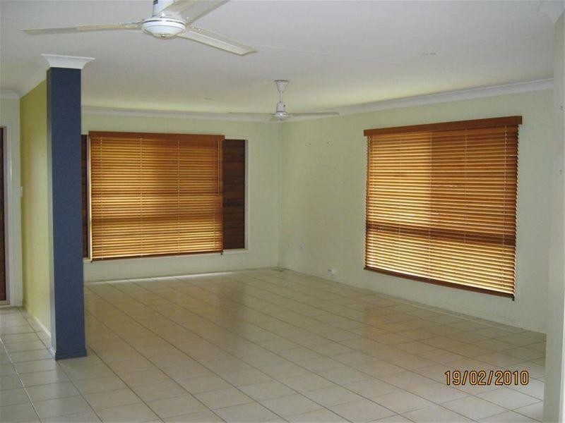 13 Trembath Crescent, Kirwan QLD 4817