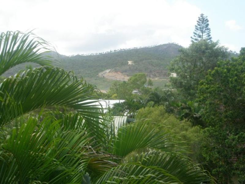 4 Picton Court, Cranbrook QLD 4814