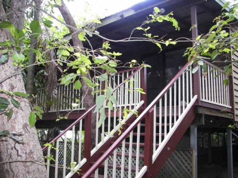 14 Mirimar Crescent, Magnetic Island QLD 4819
