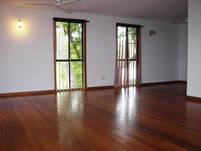 14 Mirimar Crescent, Magnetic Island QLD 4819