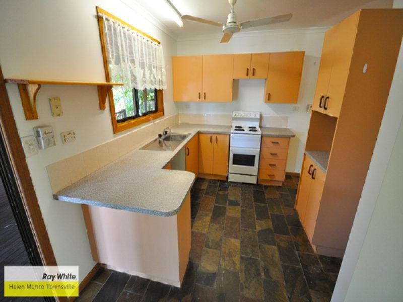14 Mirimar Crescent, Magnetic Island QLD 4819