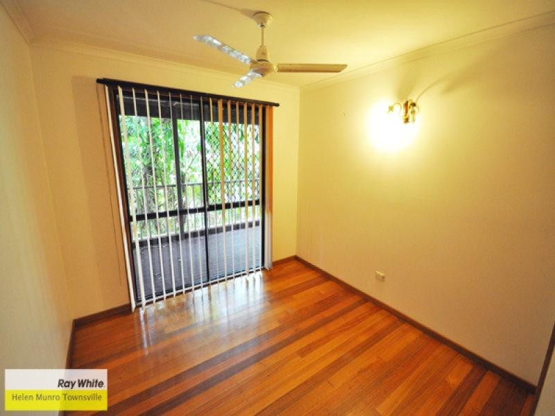 14 Mirimar Crescent, Magnetic Island QLD 4819