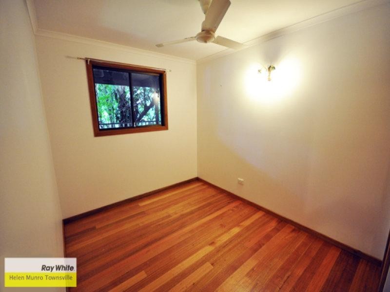 14 Mirimar Crescent, Magnetic Island QLD 4819