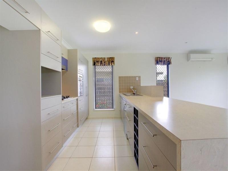 19 Chesterton Court, Kirwan QLD 4817