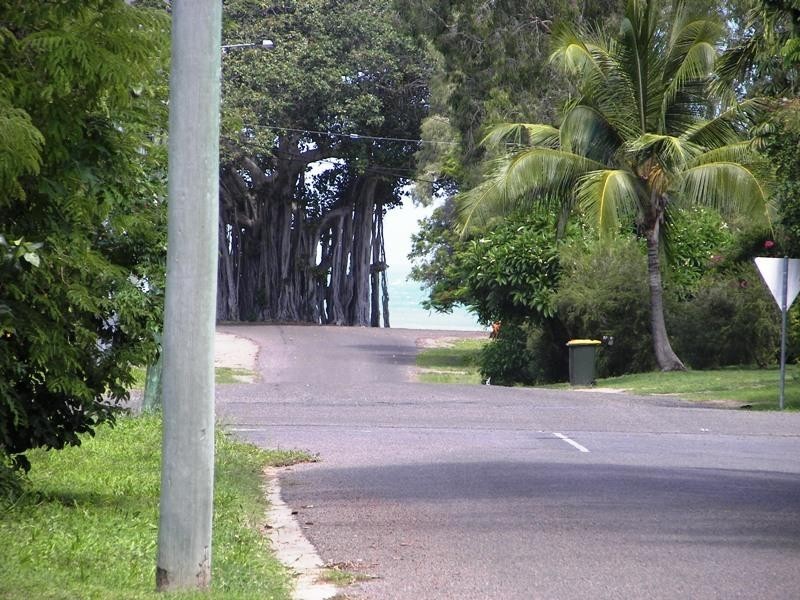 2/23 Yates Street, Magnetic Island QLD 4819