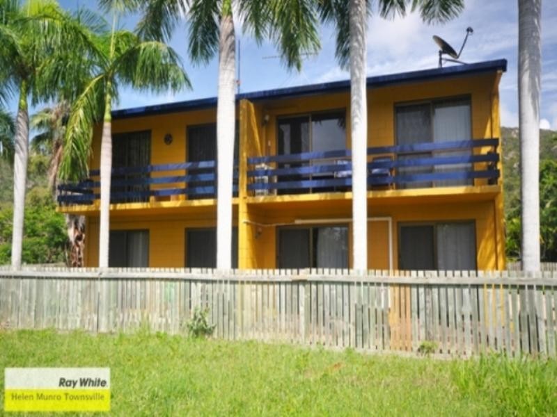 2/23 Yates Street, Magnetic Island QLD 4819