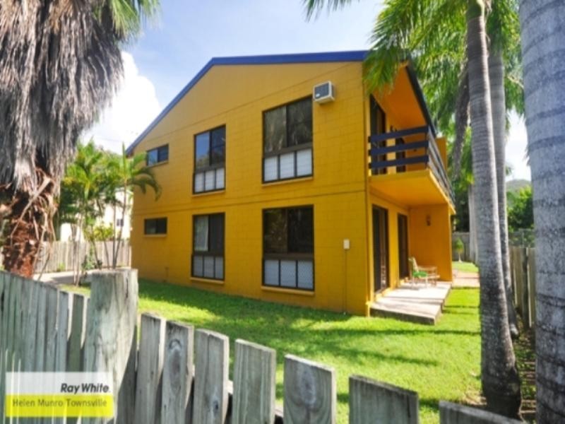2/23 Yates Street, Magnetic Island QLD 4819
