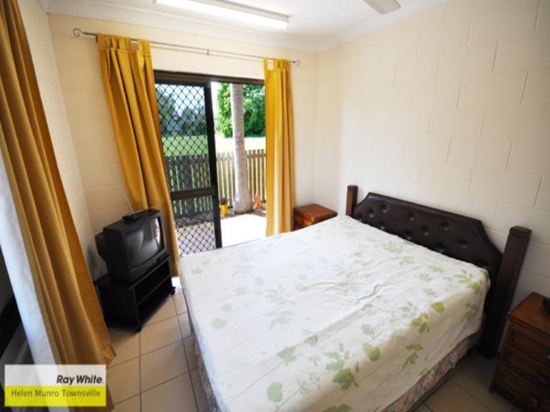 2/23 Yates Street, Magnetic Island QLD 4819