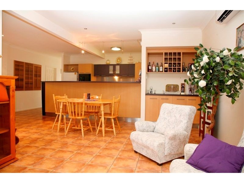 13 Yale Close, Douglas QLD 4814