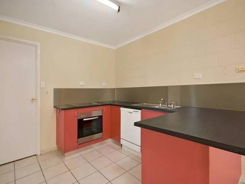 3/146 Queens Road, Hermit Park QLD 4812