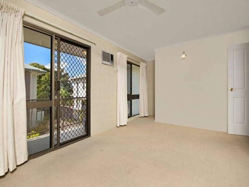 3/146 Queens Road, Hermit Park QLD 4812