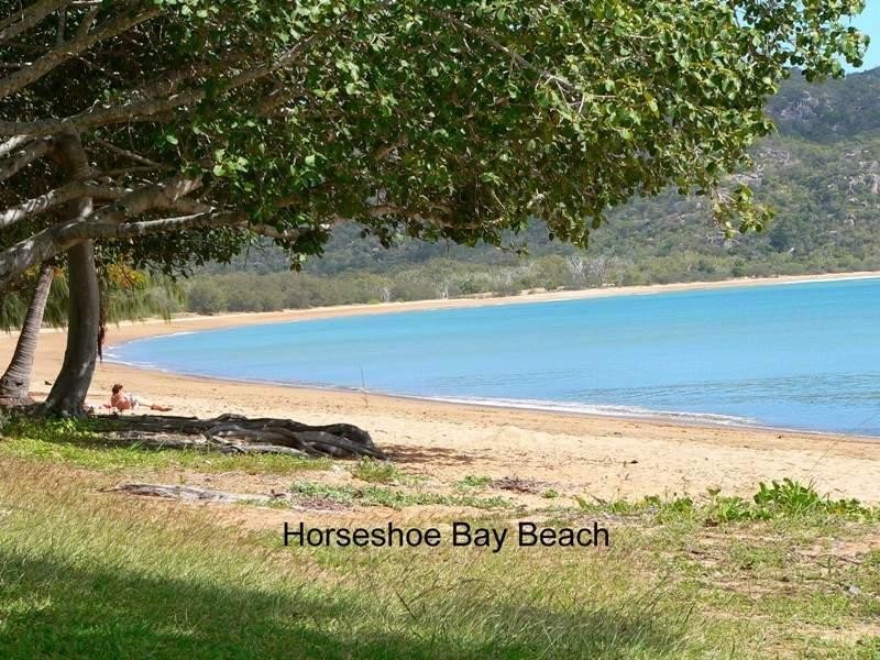 11 Pacific Drive, Magnetic Island QLD 4819