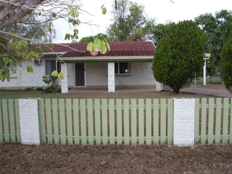 53 Wattle Street, Cranbrook QLD 4814