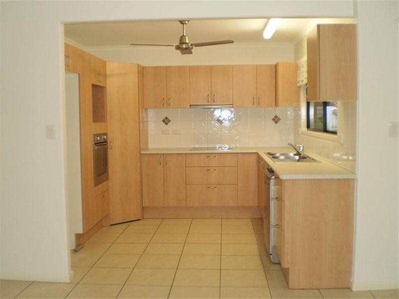 11 Cedarbrook Tce FAIRFIELD WATERS, Idalia QLD 4811