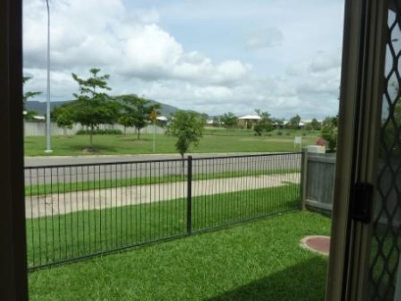 18 Somerville Place, Idalia QLD 4811