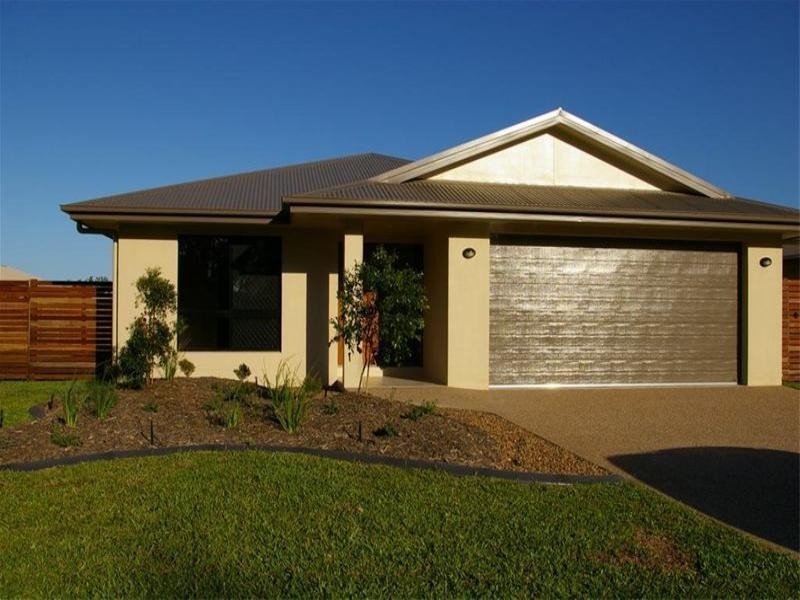 16 Eshelby Street, Bushland Beach QLD 4818