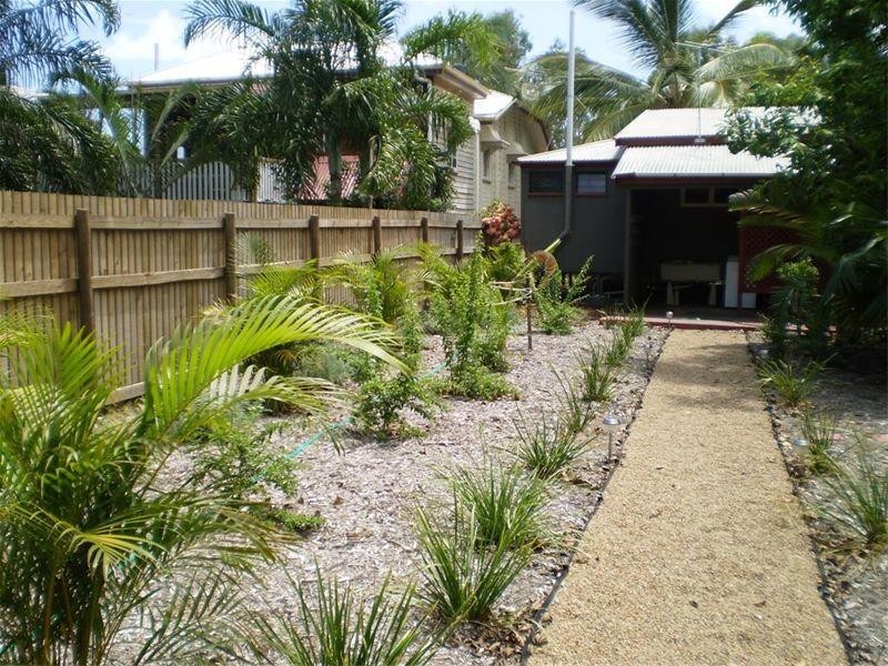 11 Fifth Avenue, South Townsville QLD 4810