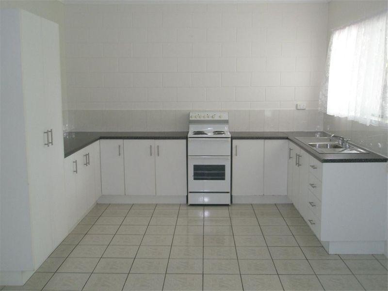 411 Charles Street, Kirwan QLD 4817