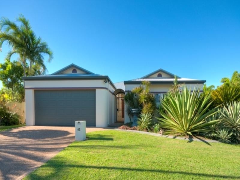 52 Martinez Avenue, West End QLD 4810