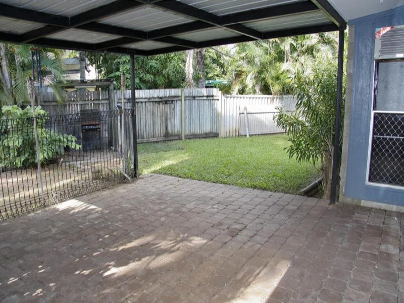 136 Albert Street, Cranbrook QLD 4814