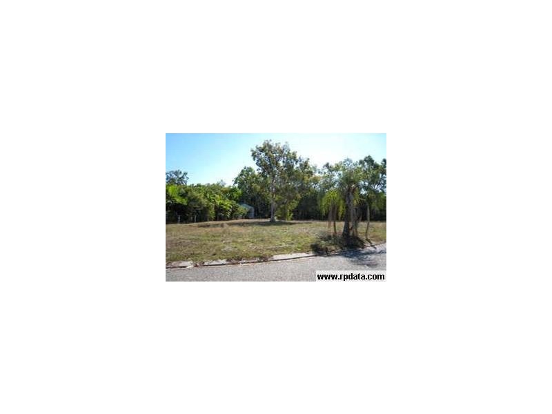 2 Pebble  Beach Court, Balgal Beach QLD 4816
