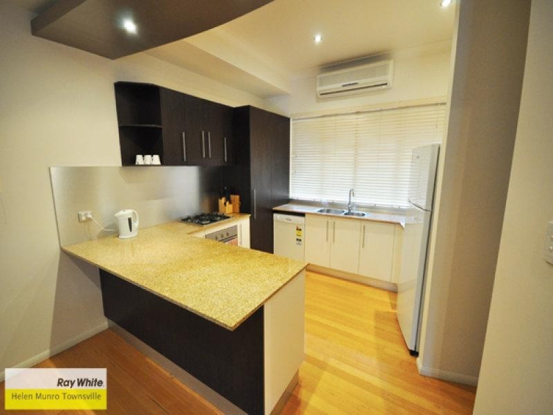 4/34 Warboys Street, Magnetic Island QLD 4819
