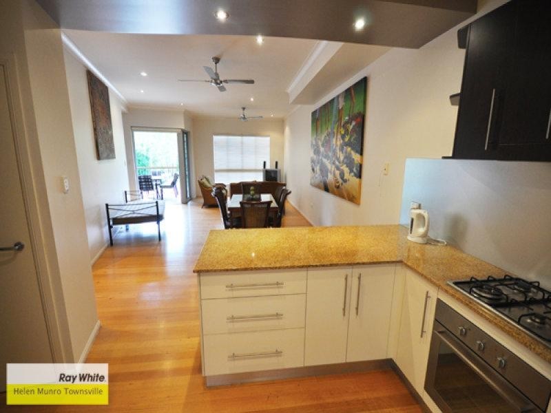 4/34 Warboys Street, Magnetic Island QLD 4819