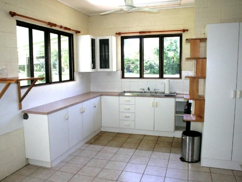 17 Empress Drive, Cungulla QLD 4816