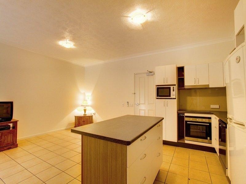 3/59 The Strand Park Hotel, North Ward QLD 4810