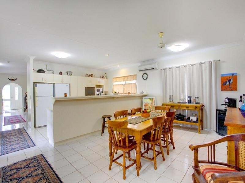 3 Almond Court, Bushland Beach QLD 4818