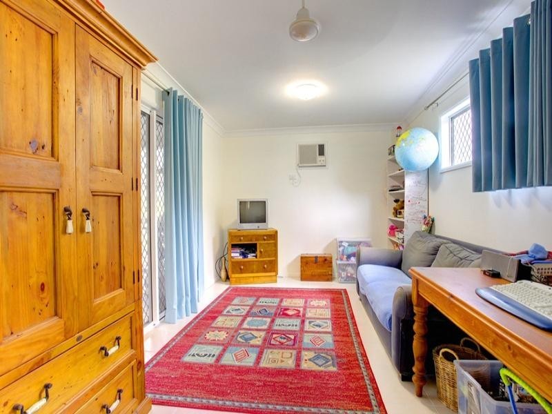 3 Almond Court, Bushland Beach QLD 4818