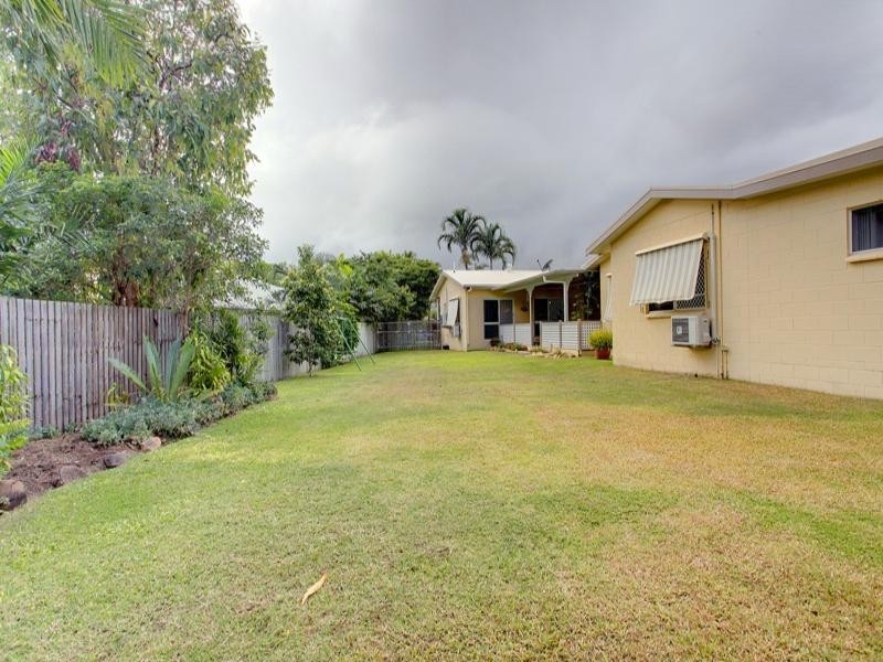 3 Almond Court, Bushland Beach QLD 4818