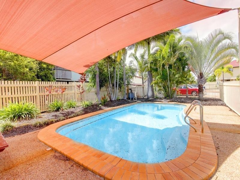 2/76 Thirteenth Avenue, Railway Estate QLD 4810