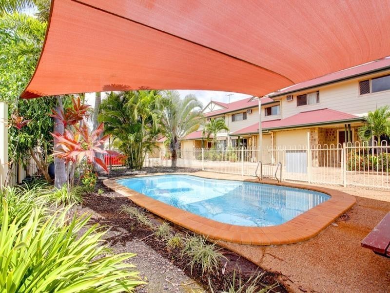 2/76 Thirteenth Avenue, Railway Estate QLD 4810