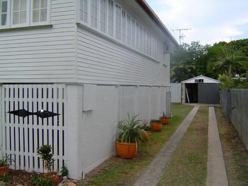 25 Haig Street, Pimlico QLD 4812