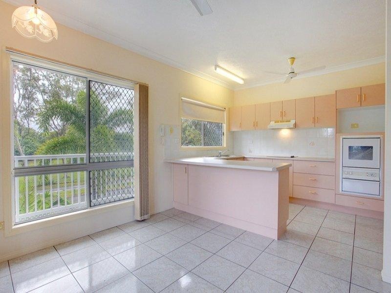 25 Lindsay Street, Rosslea QLD 4812