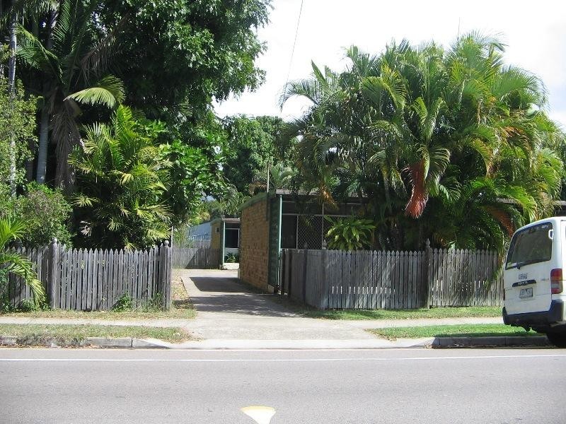 3/42 Ackers Street, Hermit Park QLD 4812