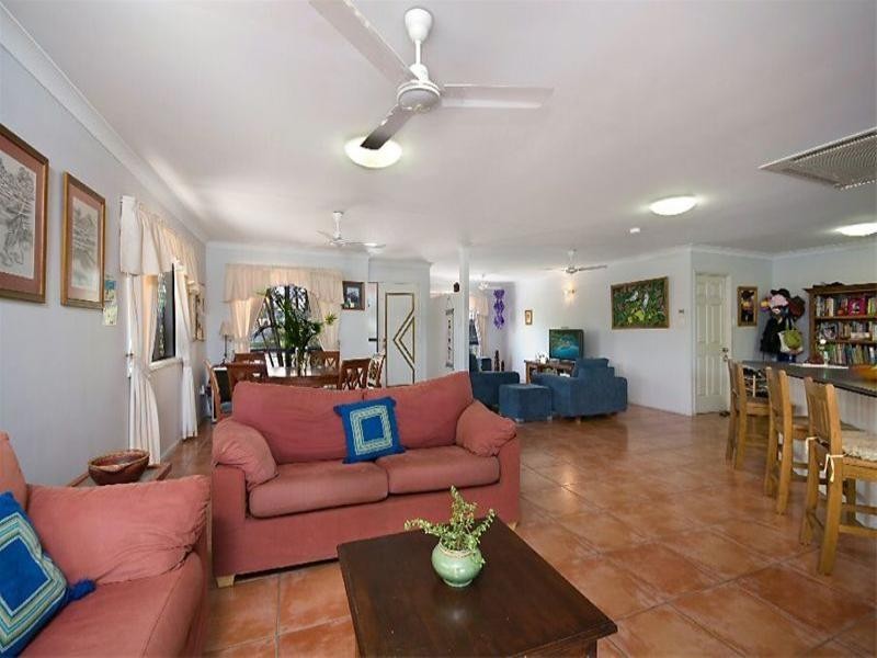 116-118 Martinez Avenue, West End, Townsville QLD 4810