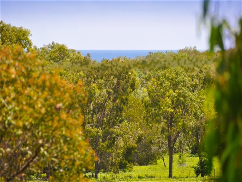 37 Wallaby Way, Magnetic Island QLD 4819