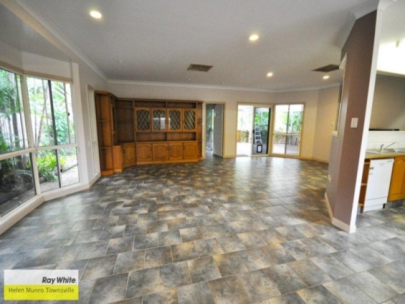 3 Widdowson Court, Magnetic Island QLD 4819